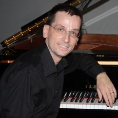 Stefano Bonassoli – pianista